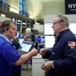 Mercados globales caen tras inflación en EE.UU. superior a lo esperado