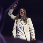 Tres mujeres se unen para defender la democracia en Colombia