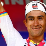 El ciclista ecuatoriano Jhonatan Narváez gana la cuarta etapa del Giro de Italia
