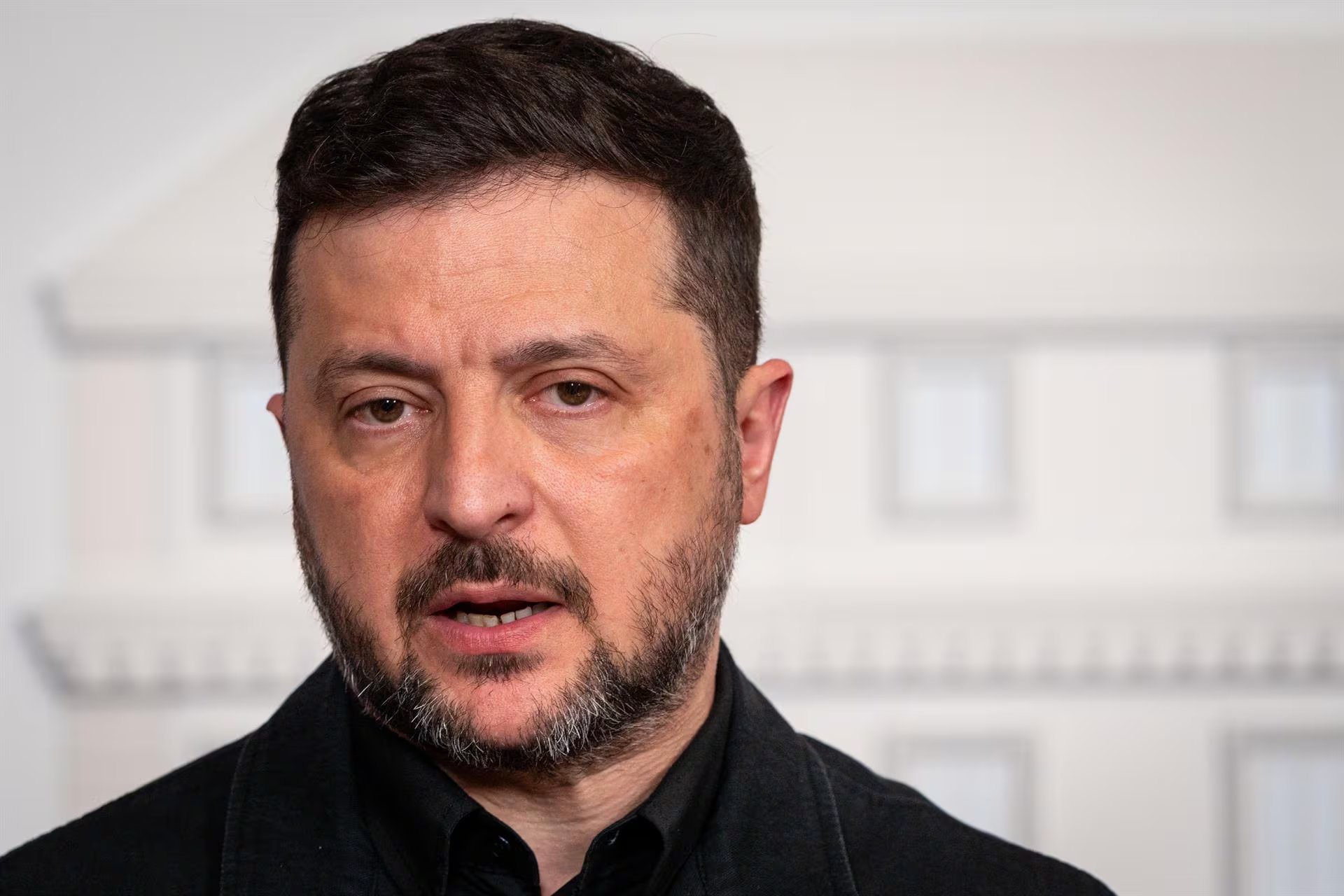 El presidente ucraniano Volodimir Zelensky anunció la entrada en vigor de un alto el fuego a partir del 6 de mayo