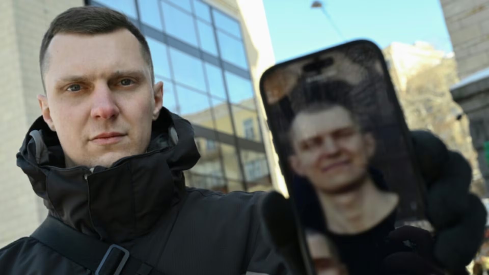 Yaroslav Rumyantsev, un ex soldado ucraniano que sobrevivió tres años y tres meses en cautiverio (AFP/Gnya Savilov)