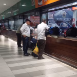 Fin del toque de queda en Guayaquil: cooperativas reactivan reservas para viajes de noche y madrugada desde el Puerto Principal