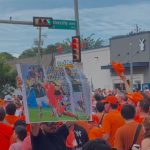Marea mexicana invade Houston y revive el mito del ‘No era penal’
