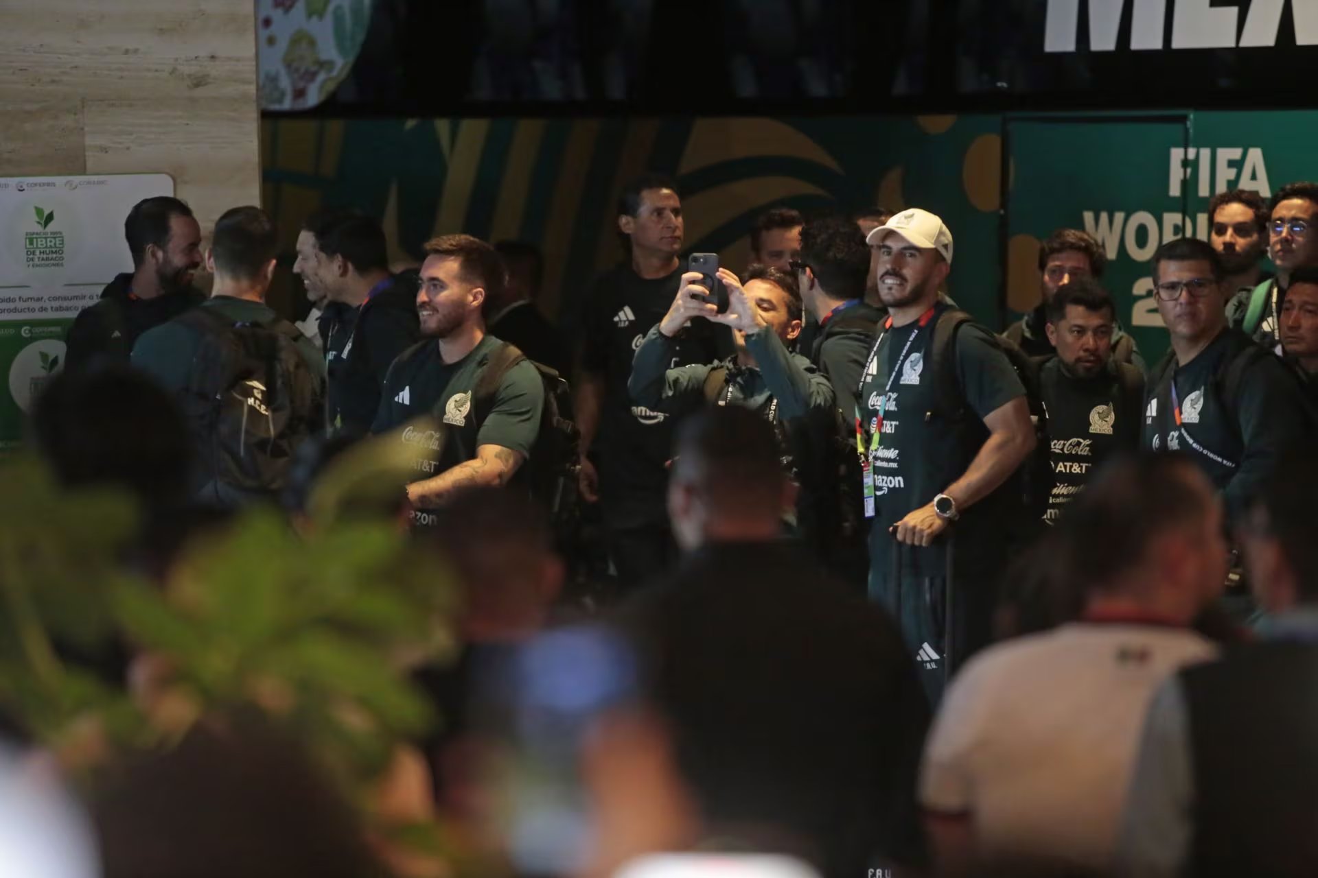  México busca el liderato en solitario del Grupo A del Mundial 2026 ante Corea del Sur este jueves en Guadalajara, tras vencer 2-0 a Sudáfrica en la inauguración y con la baja obligada de César Montes por expulsión.
FOTO: FOTO: FERNANDO CARRANZA GARCIA / CUARTROSCURO.COM