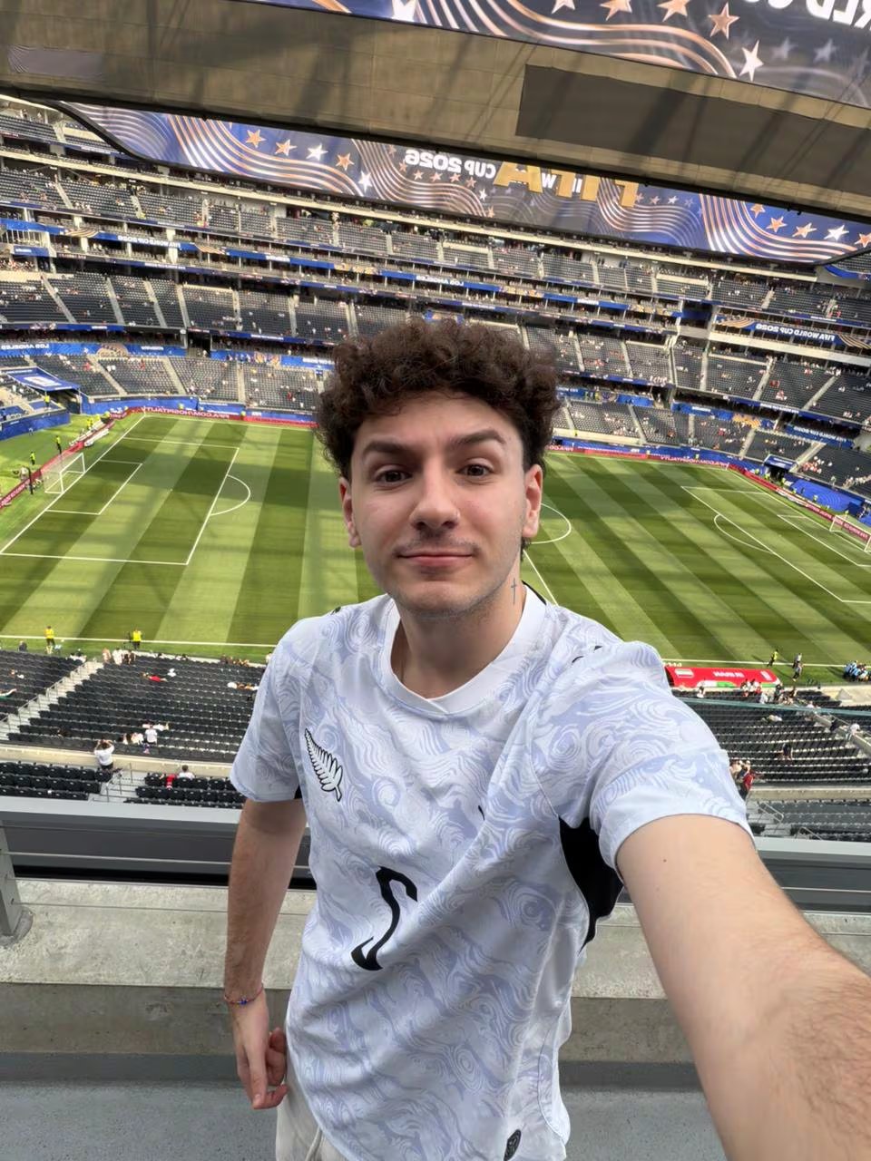 El joven influencer argentino causó una revolución en medio del Mundial (Elscarso)
