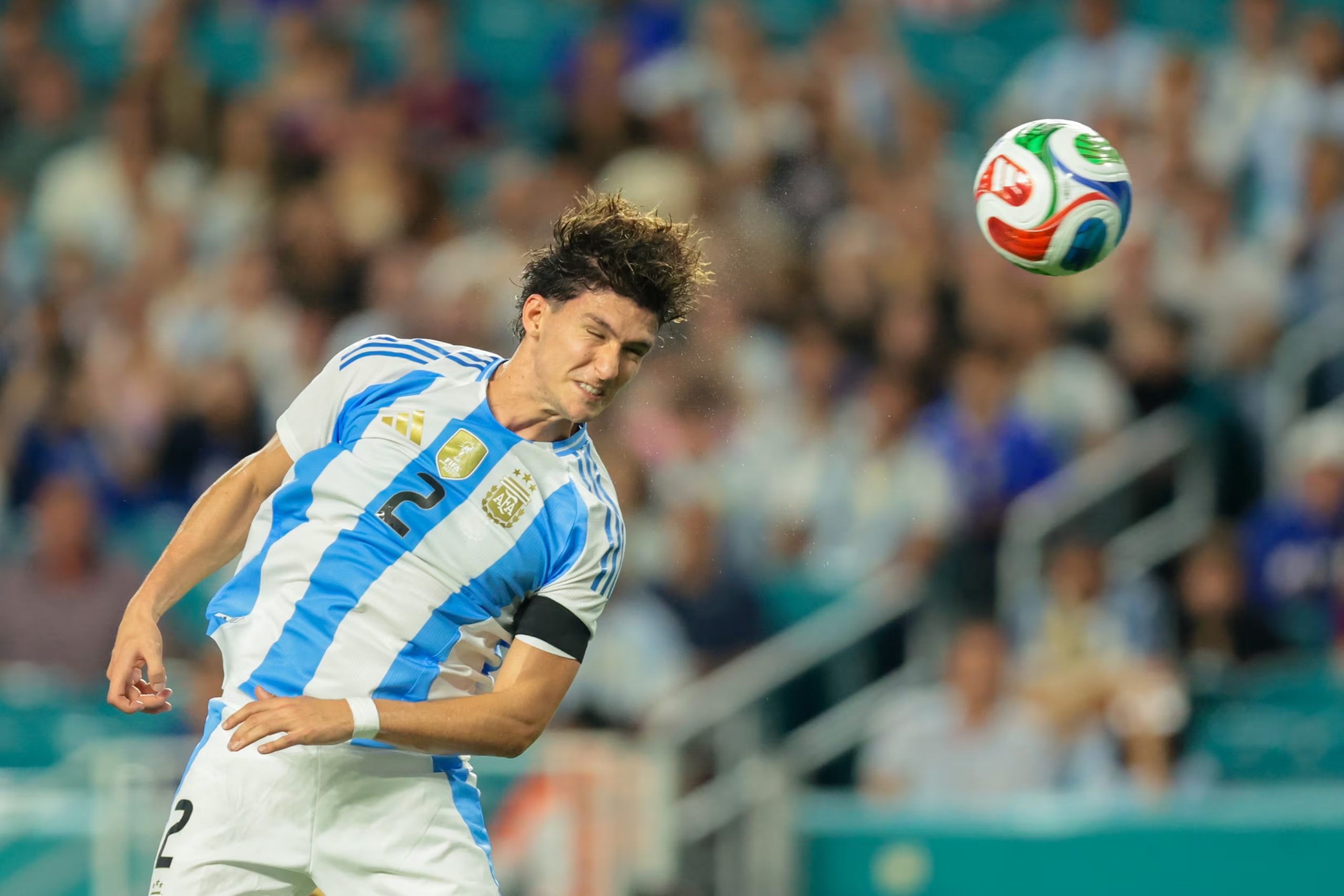 Leonardo Balerdi quedó afuera de la Copa del Mundo por lesión (Crédito: Sam Navarro-Imagn Images)