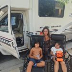 Familia argentina recorre EE.UU. en motorhome siguiendo a la Selección
