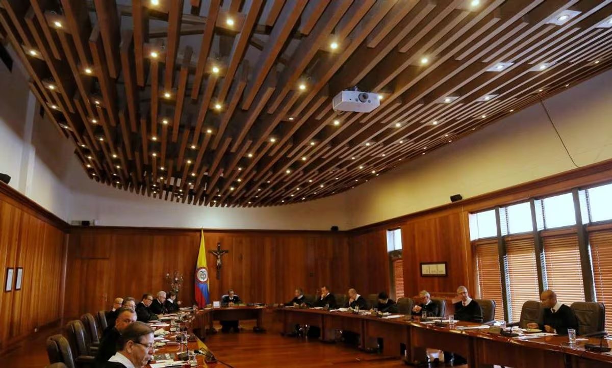 La Sala de Instrucción de la Corte Suprema de Justicia, bajo la dirección del magistrado Misael Rodríguez, realizó una segunda inspección al despacho de la representante a la Cámara Gloria Arizabaleta el 23 de junio - crédito Colprensa