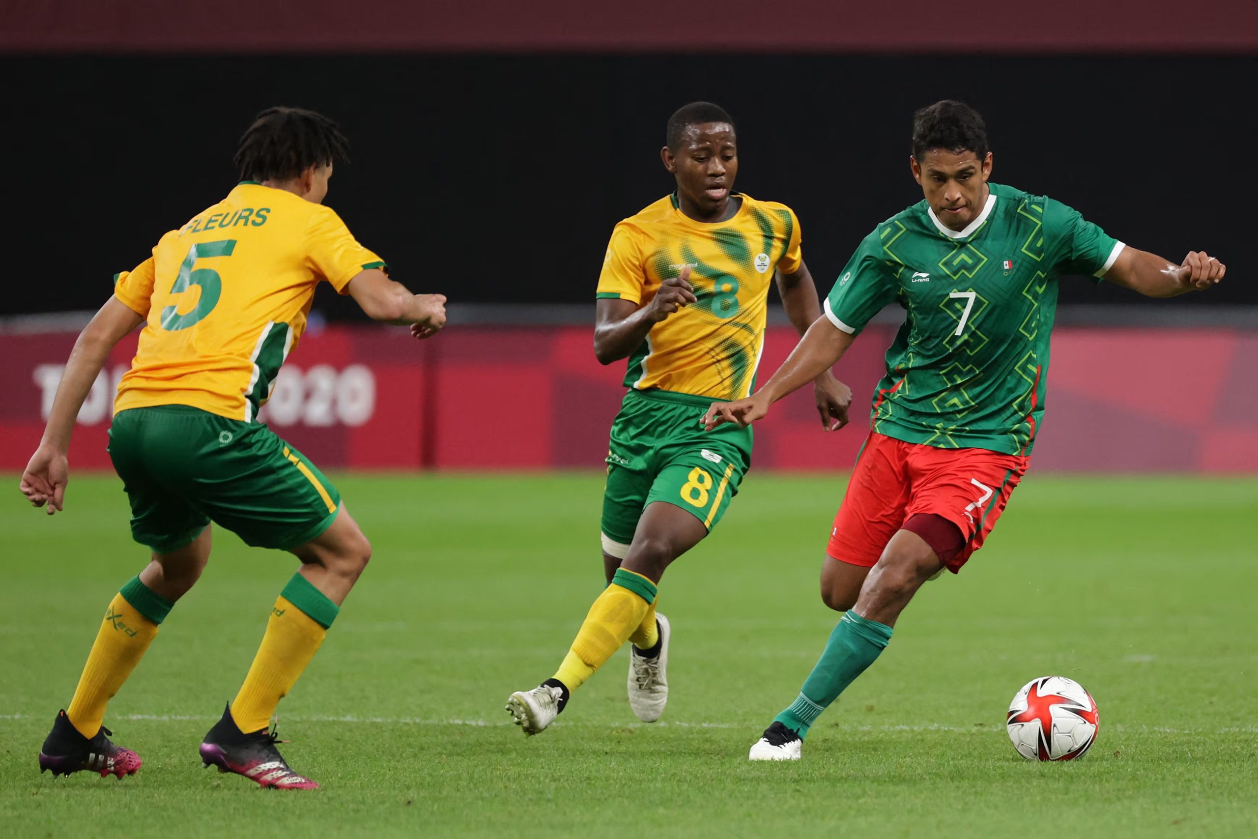 Luis Romo en los Juegos Olímpicos de Tokio 2020. (Photo by ASANO IKKO / AFP)