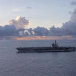 EEUU mantiene dos portaaviones cerca del Golfo mientras negocia con Irán