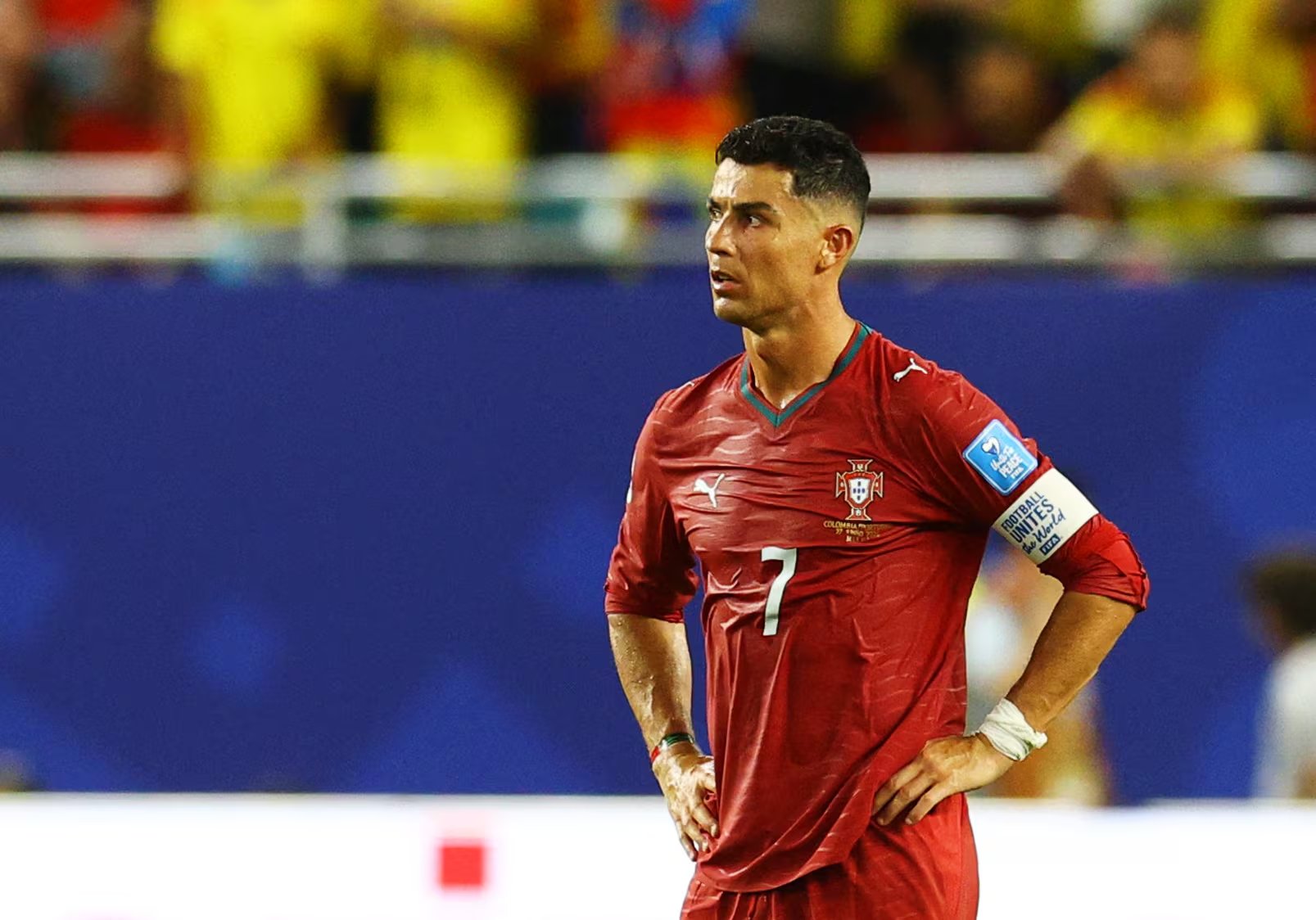 Nana Kwaku Bonsam ya había sido noticia en el Mundial de Brasil 2014 por afirmar que realizó trabajos espirituales contra Cristiano Ronaldo antes del duelo entre Portugal y Ghana - crédito Reuters/Nathan Ray Seebeck