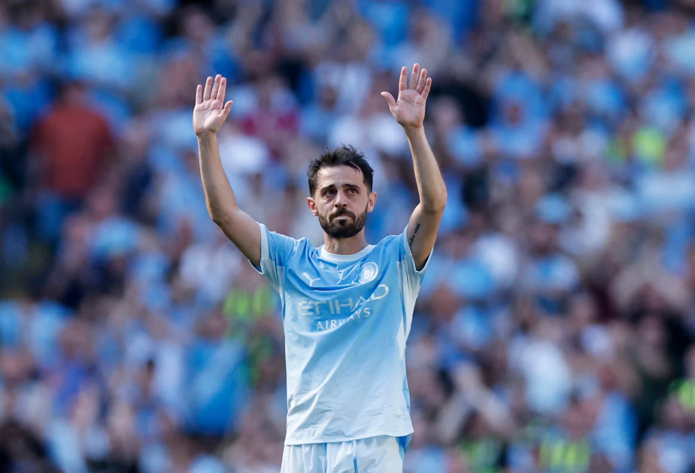 Bernardo Silva en su despedida del Manchester City. (Reuters)