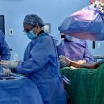 Gobierno del Presidente Noboa habilita nuevo quirófano para traumatología en el Hospital IESS Los Ceibos e incrementa cirugías