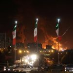 Israel bombardea objetivos militares y complejo petroquímico iraní