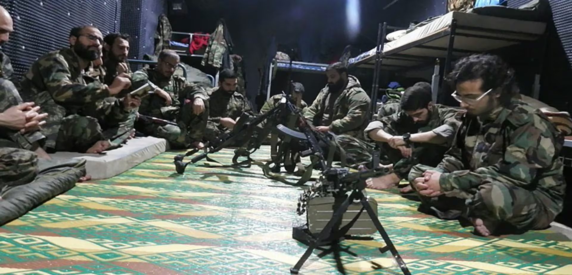 Miembros de Hezbollah en los túneles (IDF)