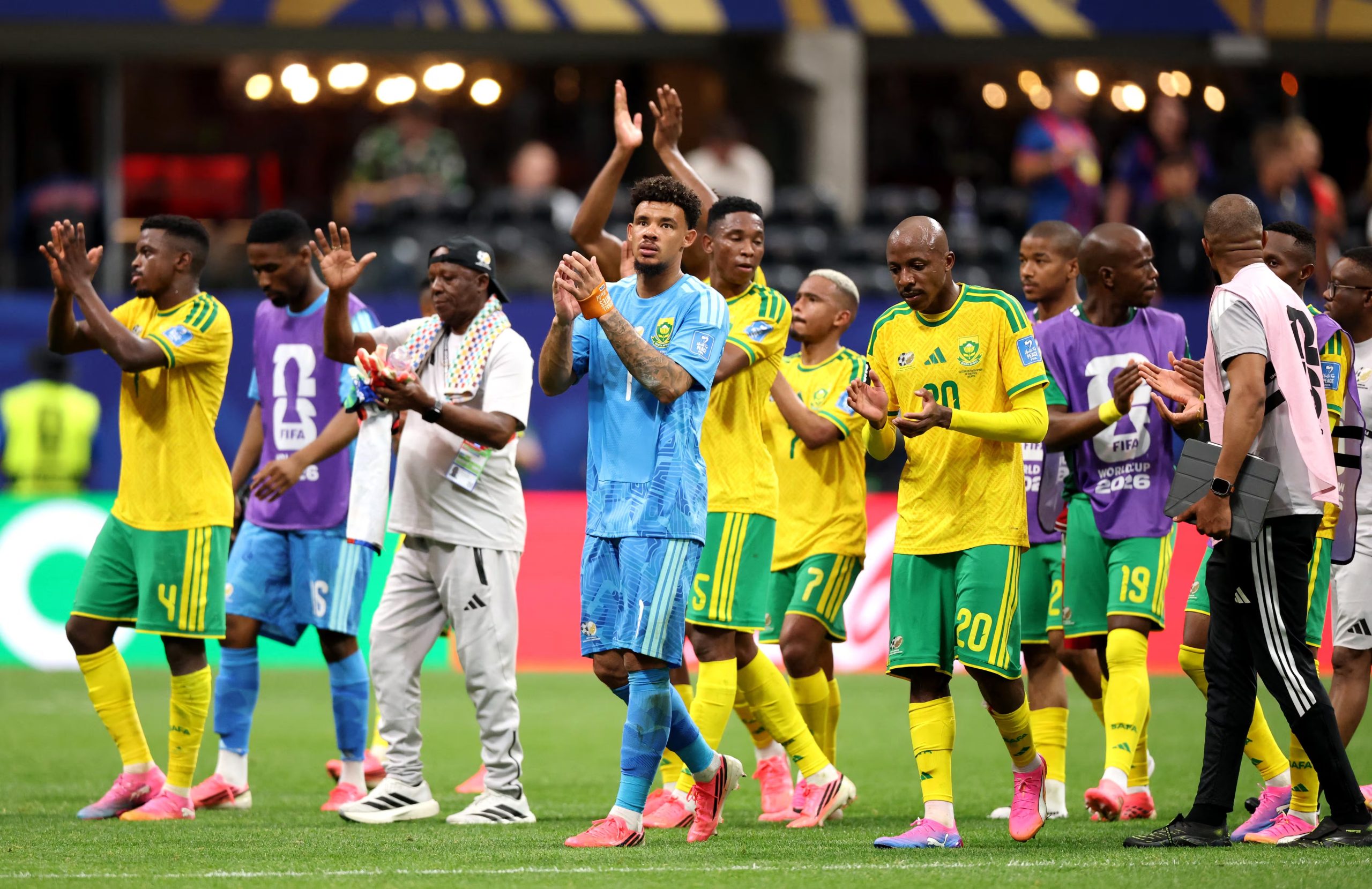 Los Bafana Bafana se alistan para enfrentar a Corea del Sur en la última fecha del Grupo A, encuentro en el que se jugarán su pase a dieciseisavos de final. Reuters/Brett Davis