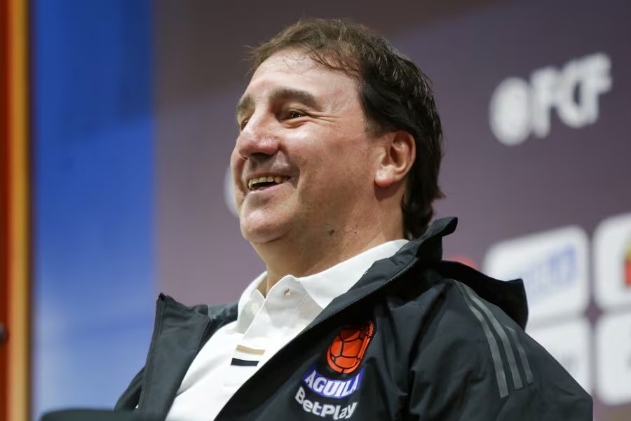 El técnico Néstor Lorenzo se siente motivado porque Colombia jugará en el estadio Ciudad de México - crédito Cristian Bayona/Colprensa