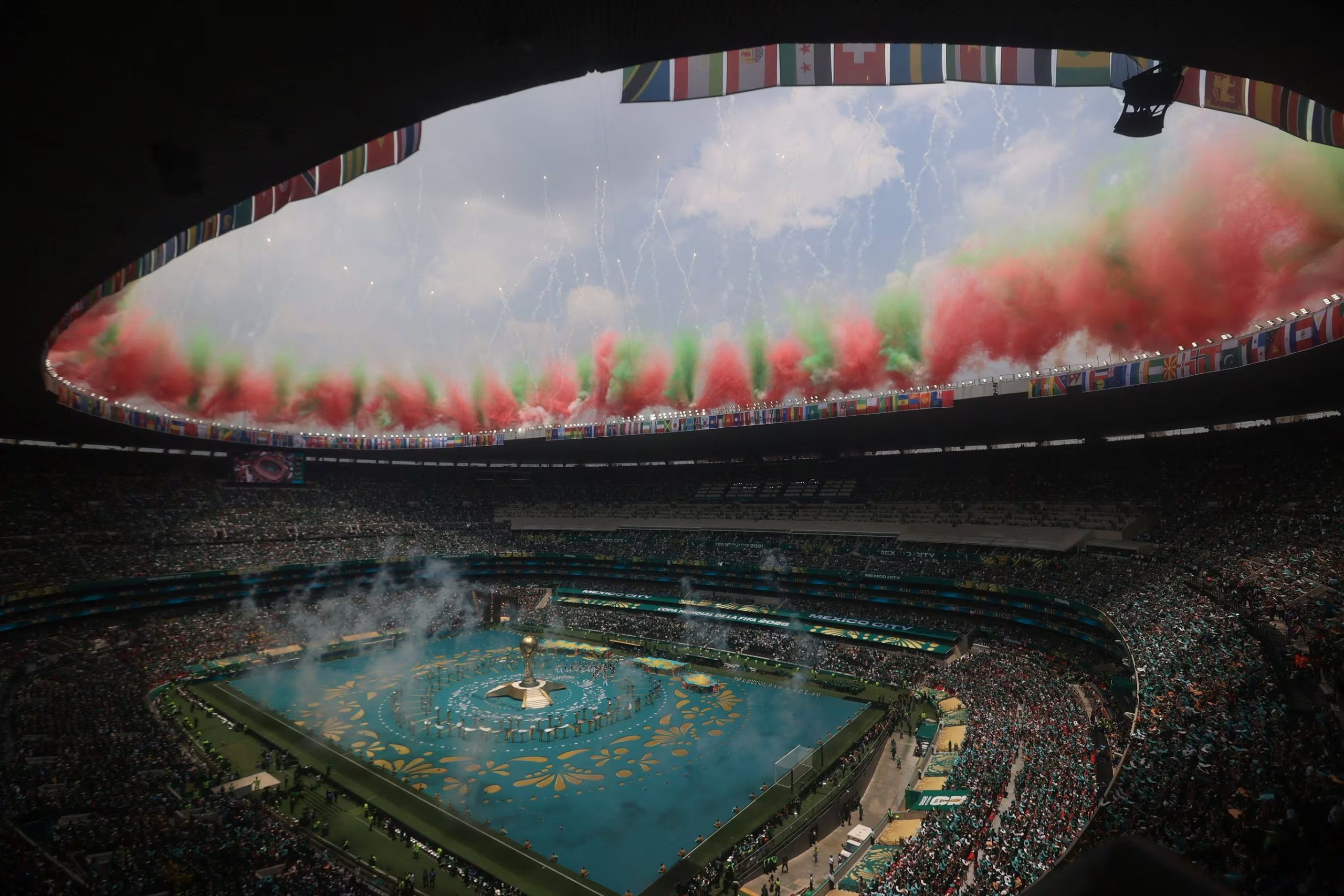 El estadio Ciudad de México tuvo lleno total en la inauguración y el duelo Uzbekistán vs. Colombia - crédito Carlos Pérez Gallardo/REUTERS