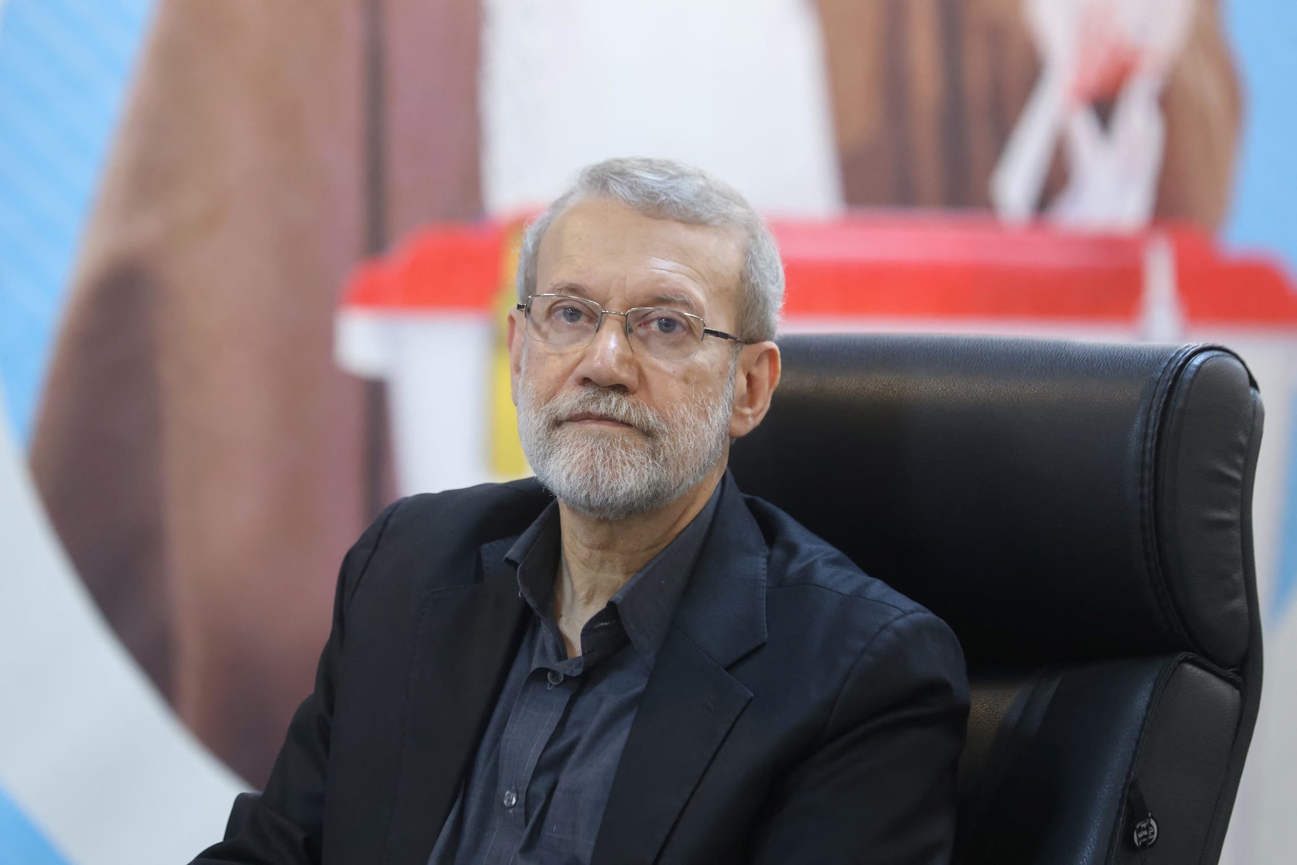 FOTO DE ARCHIVO. Alí Larijani se registra como candidato a las elecciones presidenciales en el Ministerio del Interior, en Teherán, Irán. 31 de mayo de 2024. Majid Asgaripour/WANA (Agencia de Noticias de Asia Occidental) vía REUTERS. ATENCIÓN EDITORES - ESTA FOTO FUE PROPORCIONADA POR TERCEROS