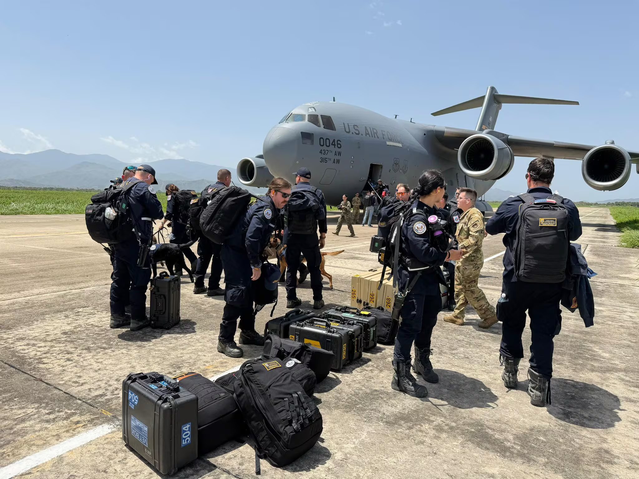 EEUU reforzó el apoyo militar en Venezuela para asistir en las tareas de rescate (Comando Sur de Estados Unidos)
