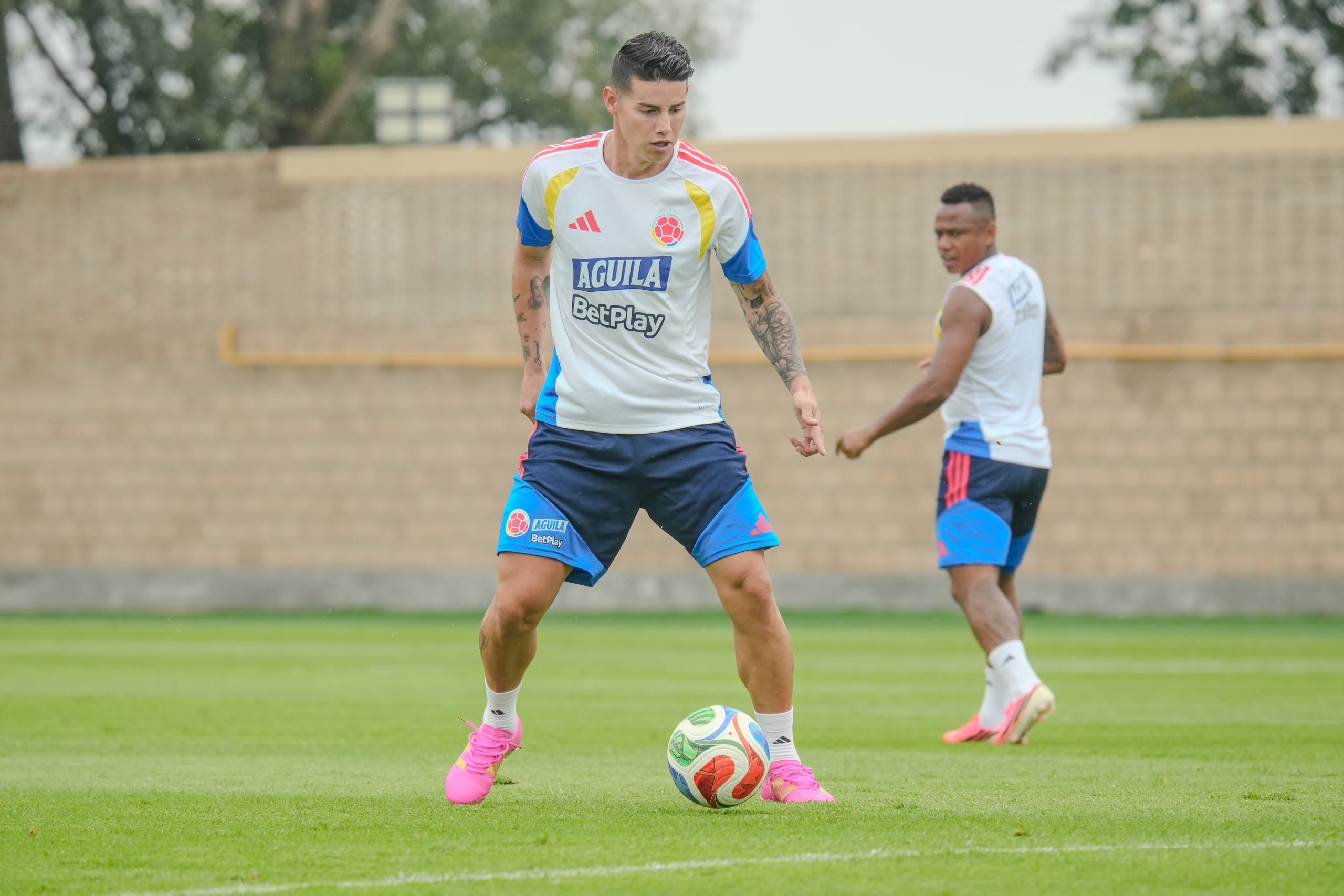 El volante que actualmente se encuentra sin equipo, fue el gran protagonista en los entrenamientos de la Tricolor-crédito FCF
