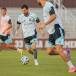 Messi sería titular y Dibu Martínez alista su recuperación
