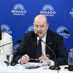 Sturzenegger defiende ley de Sociedades y respalda apuesta de Milei por IA
