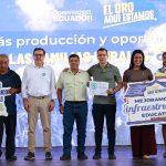 El presidente Daniel Noboa impulsa el agro y la educación de El Oro con la entrega de créditos productivos e infraestructura