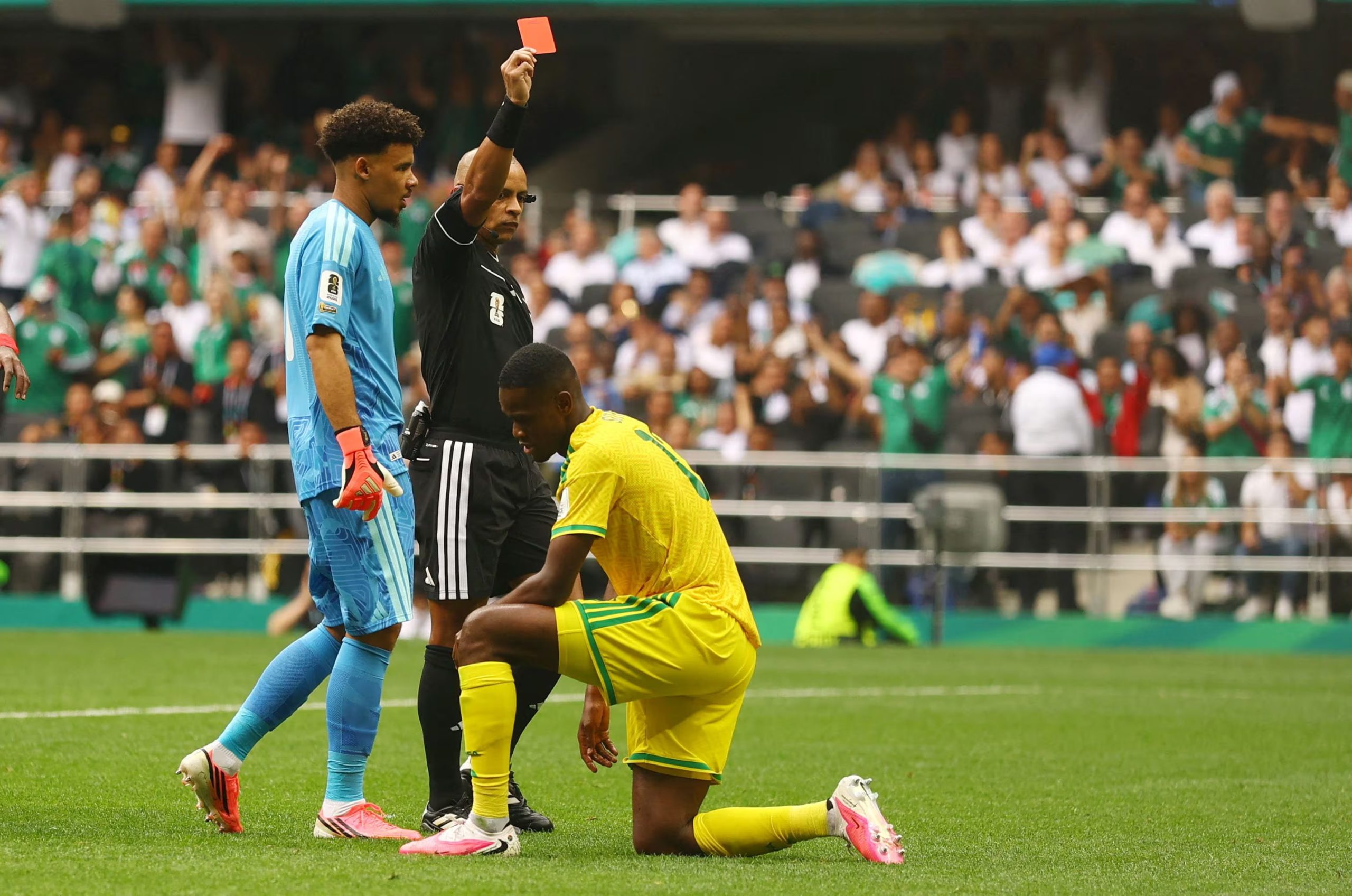La presentación del equipo de Aguirre fue destacada rompiendo una racha negativa en las inauguraciones. (REUTERS/Hannah Mckay)
