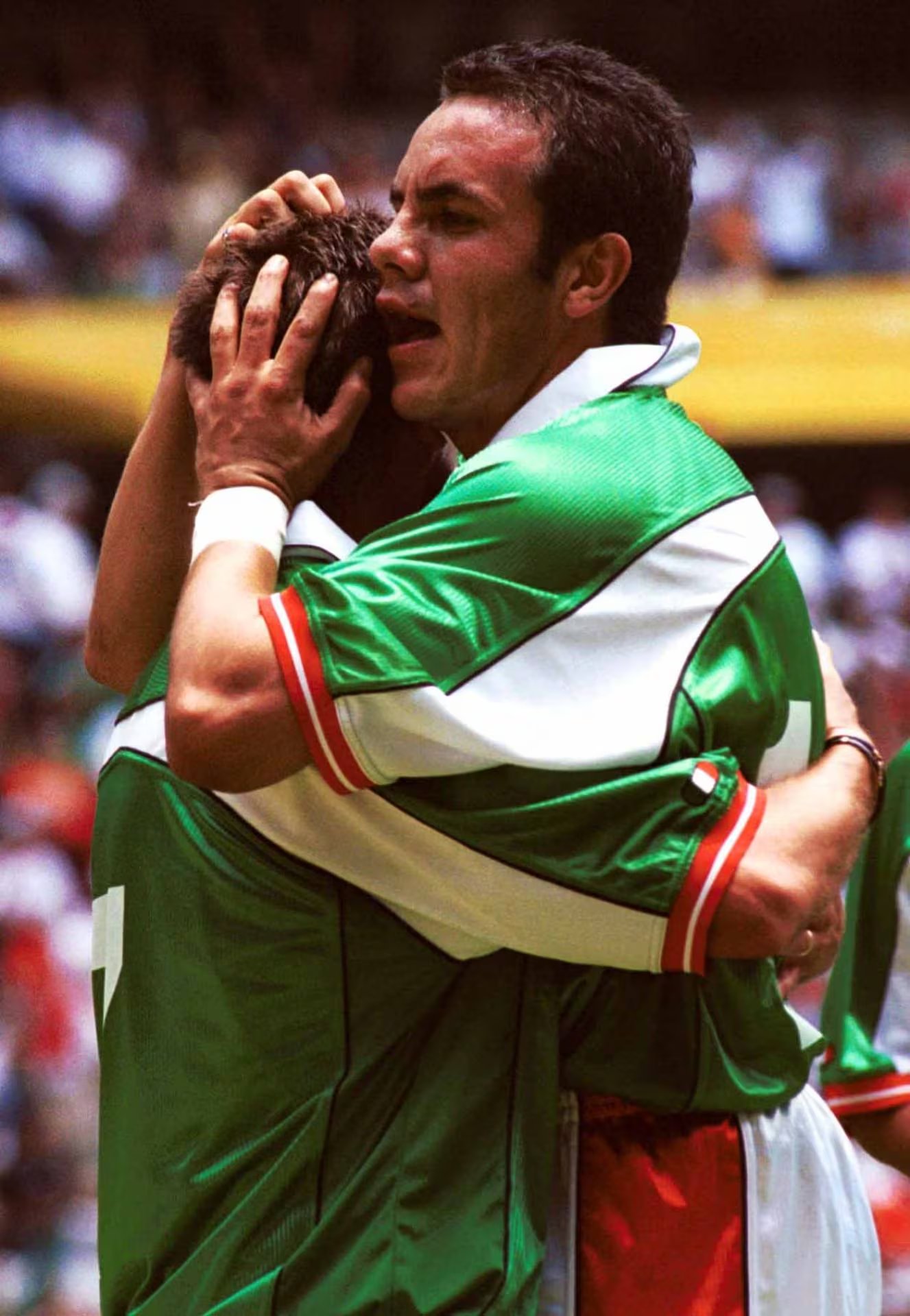 Cuauhtémoc Blanco 1999-2000
Foto:
Cuartoscuro