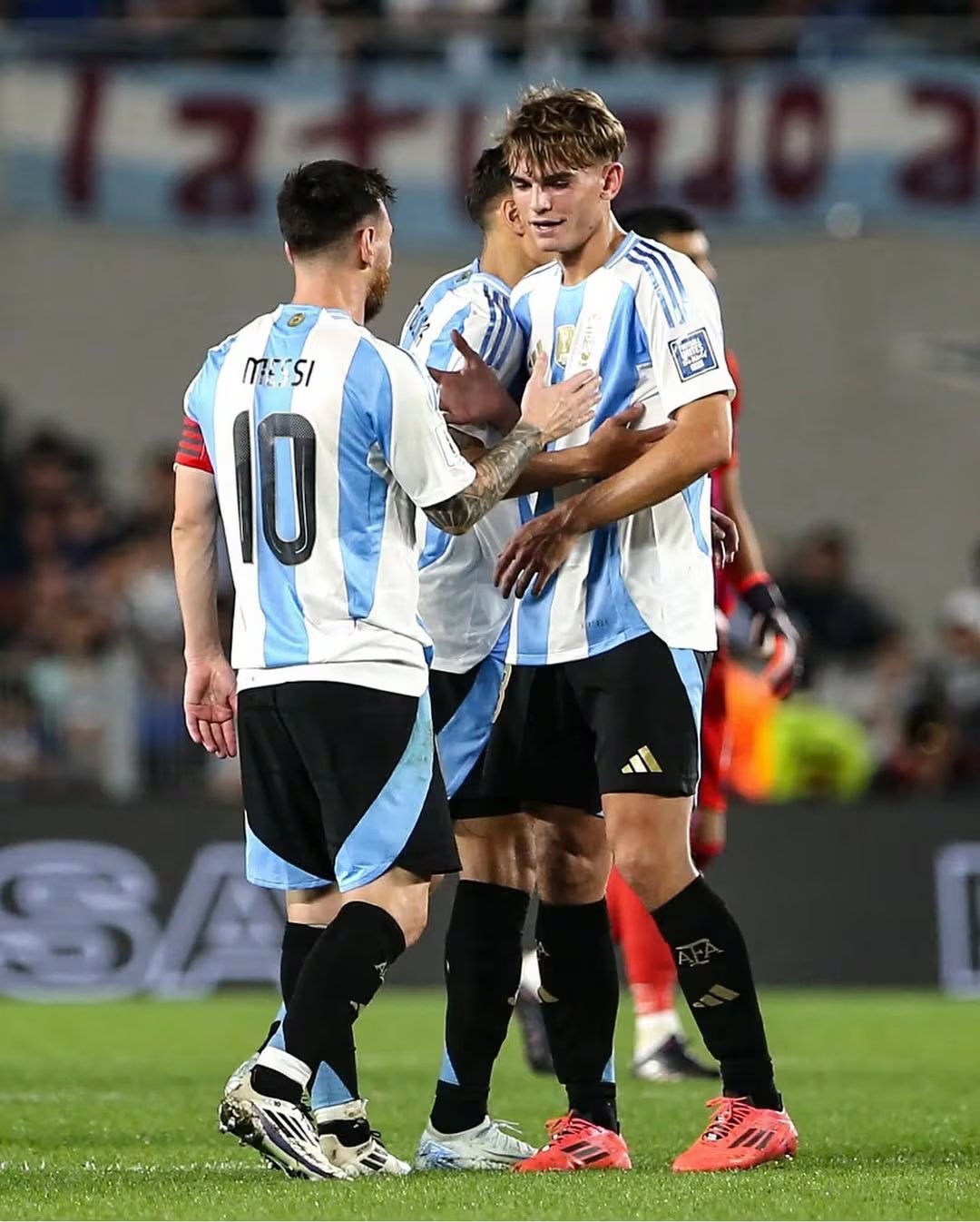 Nico Paz conforma la lista oficial de Lionel Scaloni para disputar el Mundial 2026 luego de sus actuaciones destacadas en el plantel y sus titularidades