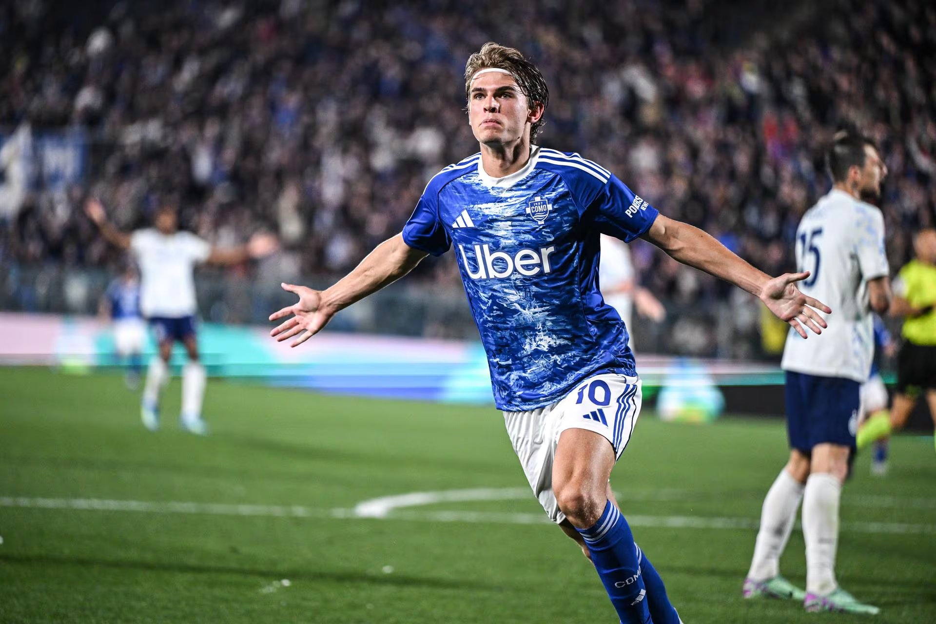 Actualmente el jugador de 21 años se destacada en la Serie A y fue reconocido como el mejor mediocampista de la temporada en el torneo