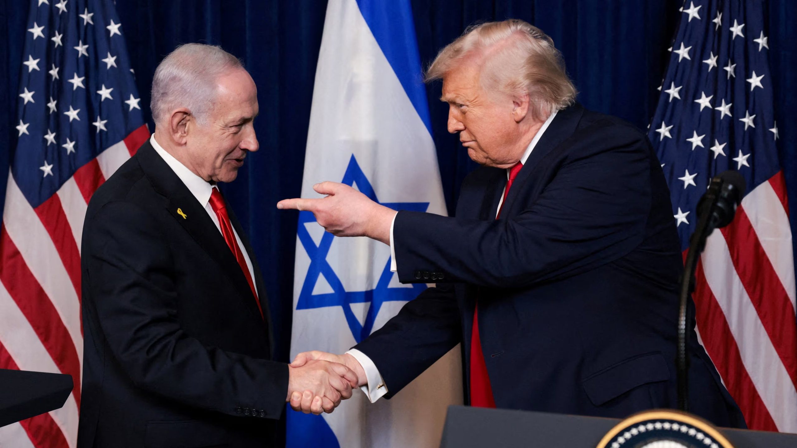Donald Trump y Benjamin Netanyahu durante un encuentro en Mar-a-Lago (REUTERS/Archivo)