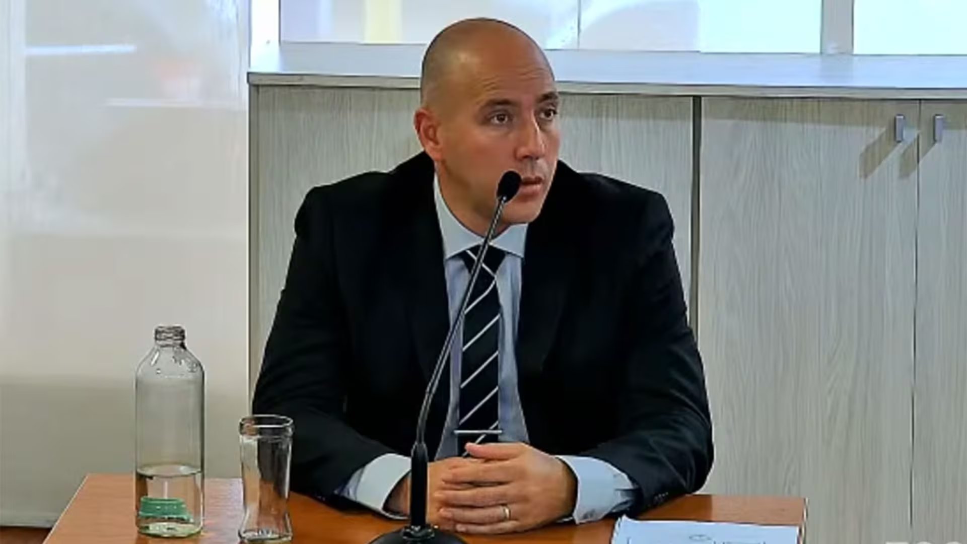 El entonces teniente de fragata Juan Gabriel Viana participó de la navegación entre Mar del Plata y Ushuaia y dejó la unidad días antes del naufragio