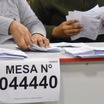 Empate técnico en Perú: Fujimori y Sánchez disputan voto a voto la presidencia