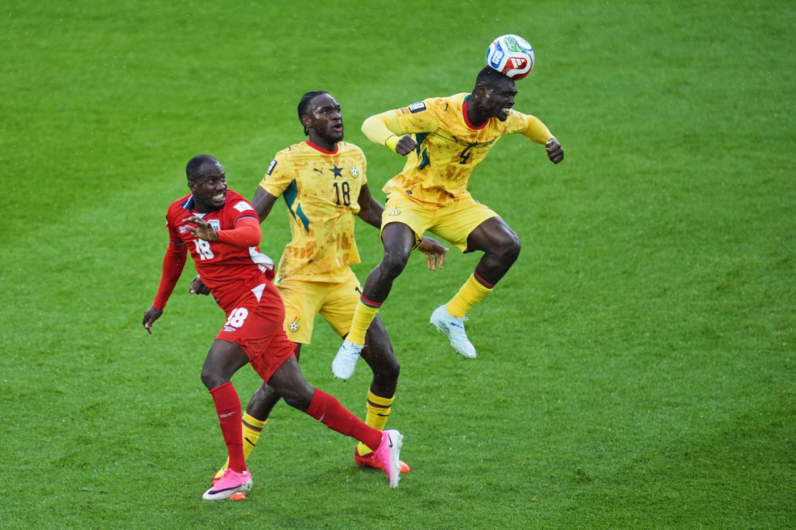 Los centroamericanos no pudieron marcar ningún gol en este torneo. (AP Foto/Sam Balkansky)