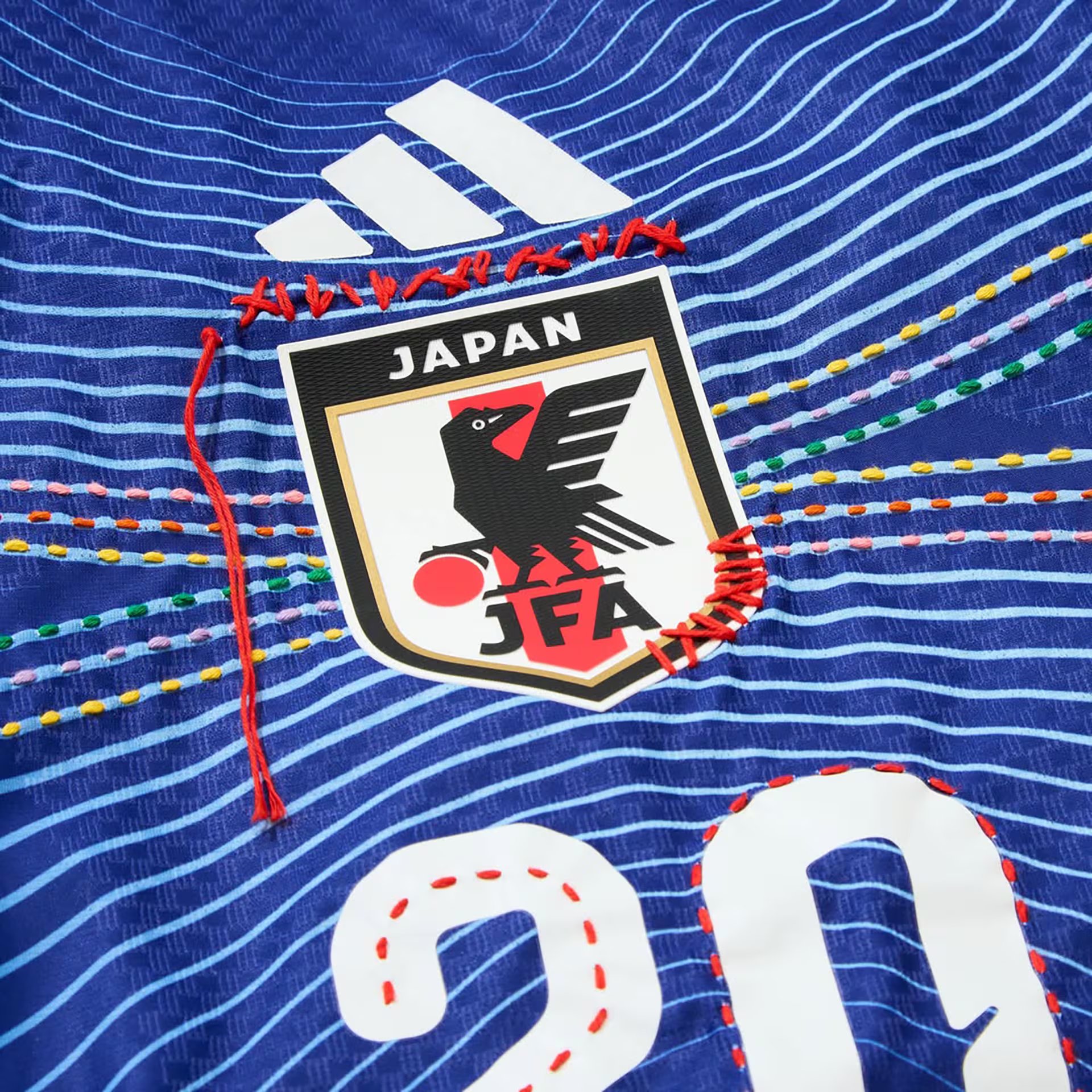 Playera de la Selección de Japón. (Instagram: @sashiko_gals)