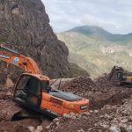 Habilitan paso en la vía Cuenca-Girón-Pasaje tras seis días de trabajos por deslizamientos