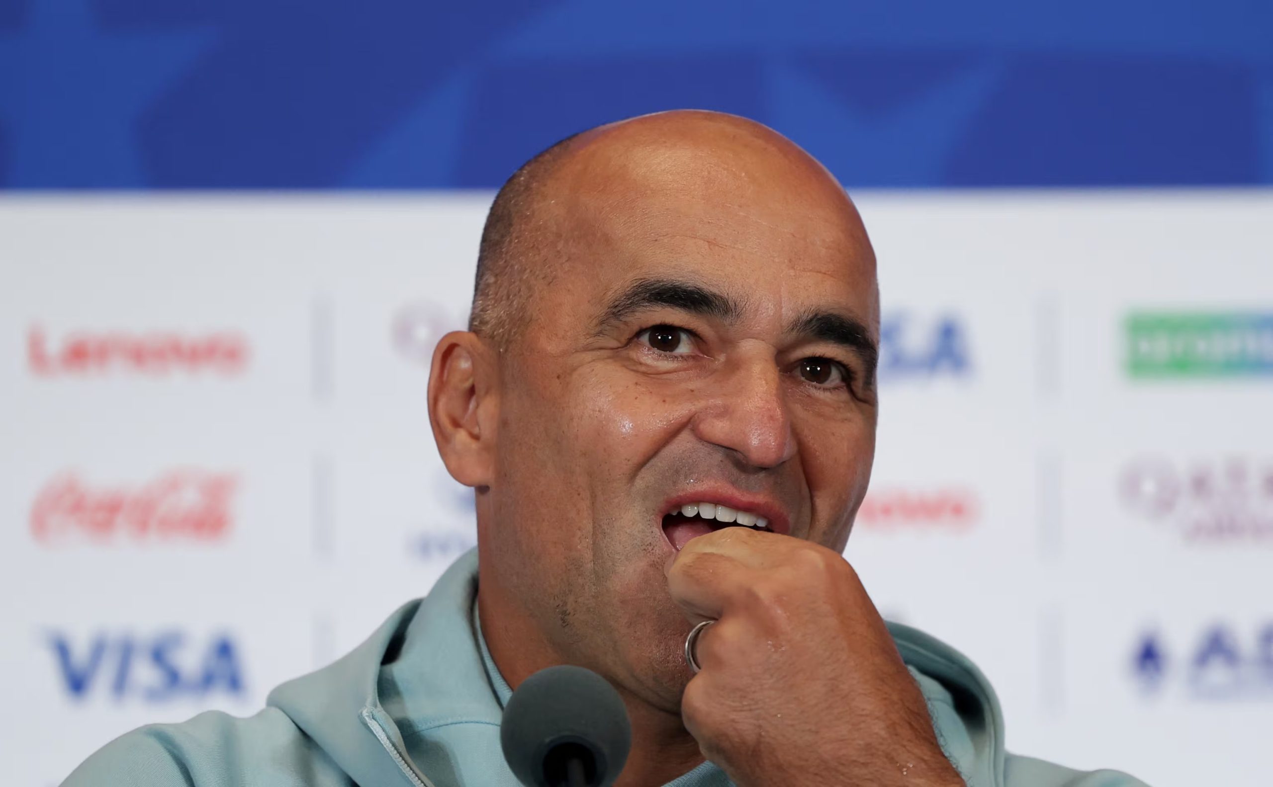 Roberto Martínez reveló que analizó a Colombia desde el amistoso contra México, en marzo de 2026, para adaptarse al fútbol latinoamericano - crédito Amanda Perobelli/REUTERS