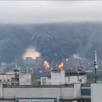 Ucrania ataca nuevamente refinería clave de Moscú; Rusia responde con misiles