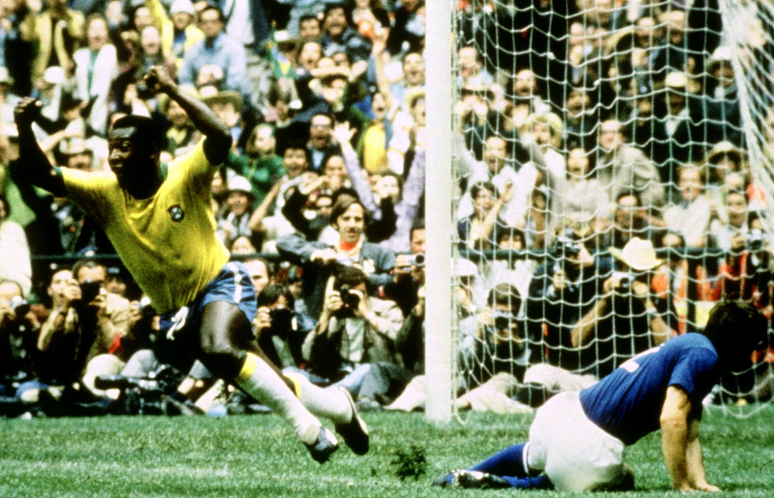 El jogo bonito de Brasil primó en la final de 1970 (Mandatory Credit: Action Images / Sporting Pictures)
