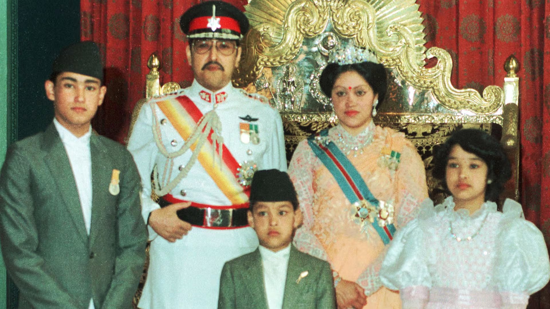 La Familia Real Nepalesa, en 1989 en el Palacio Narayanhiti de Katmandú (PK/DL)