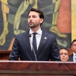 Niels Olsen primer asambleísta que renuncia en medio de definiciones de candidaturas para las seccionales