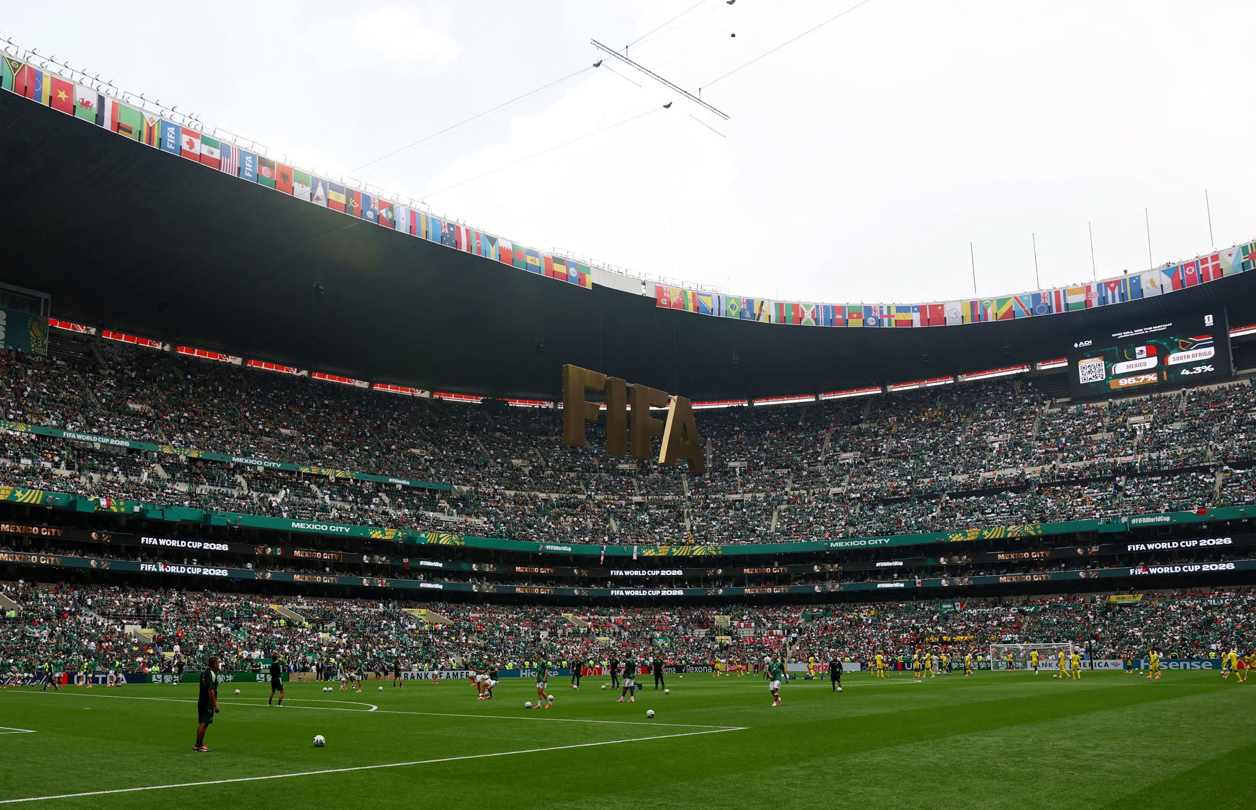 La Liga MX impulsa la remodificación de identidad del histórico inmueble, con el retiro de referencias a la FIFA y al Mundial 2026. Reuters/Henry Romero