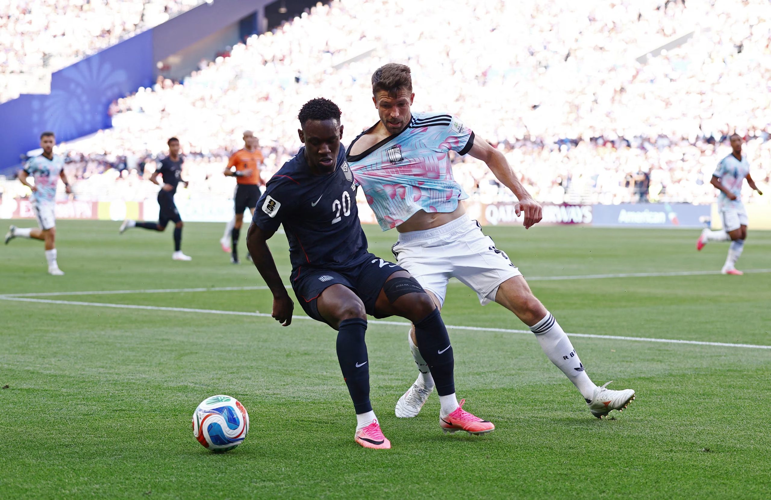 Estados Unidos perdió 4-1 con Bélgica en octavos de final del Mundial 2026 y sufrió su segunda derrota más amplia en esa instancia (REUTERS/Lee Smith)