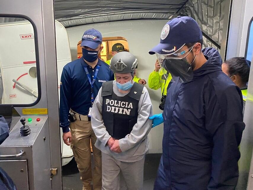 La investigación señaló que las víctimas fueron obligadas a visitar a Hernán Giraldo en cárceles de Medellín, Itagüí y Barranquilla antes de su extradición a Estados Unidos - crédito cortesía Migración Colombia