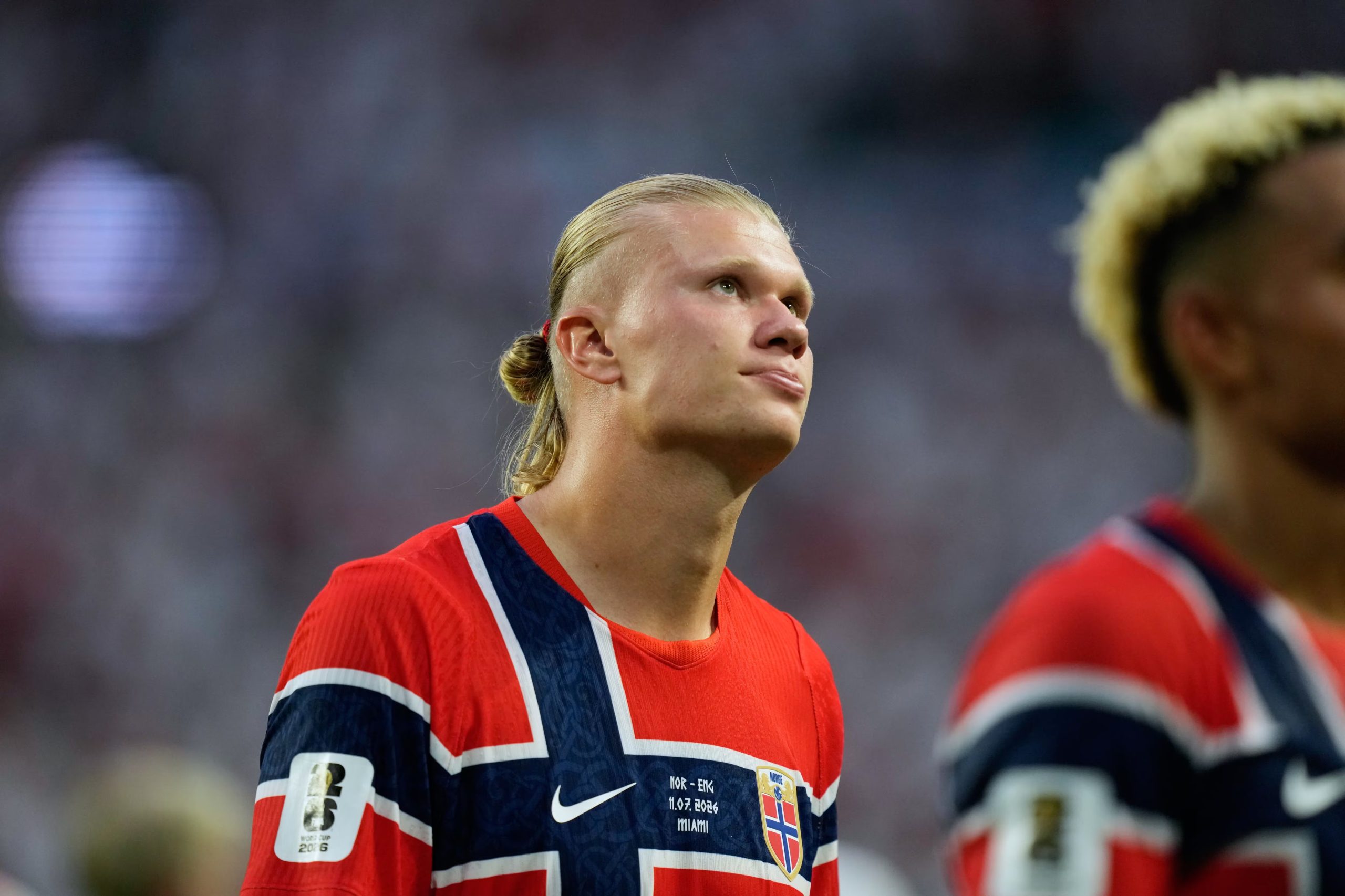 Erling Haaland se consolidó como una de las figuras más seguidas al sumar 23 millones de nuevos seguidores en Instagram. (AP)