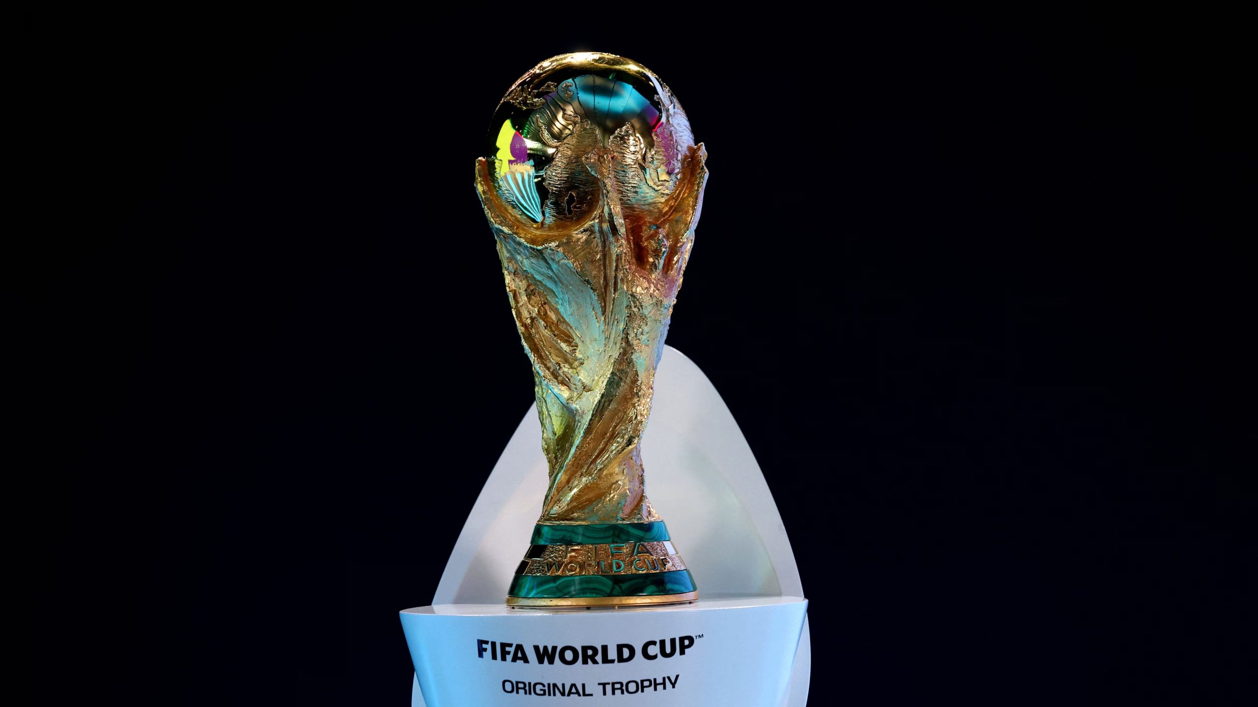 La Copa del Mundo, el trofeo que corona el premio económico más alto entregado en la historia del certamen. (Reuters)
