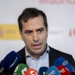 Vicepresidente español acusa al PP de intimidar a funcionarios por ley de nietos