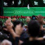Restos de Jamenei llegan a Teherán; funerales arrancan este sábado